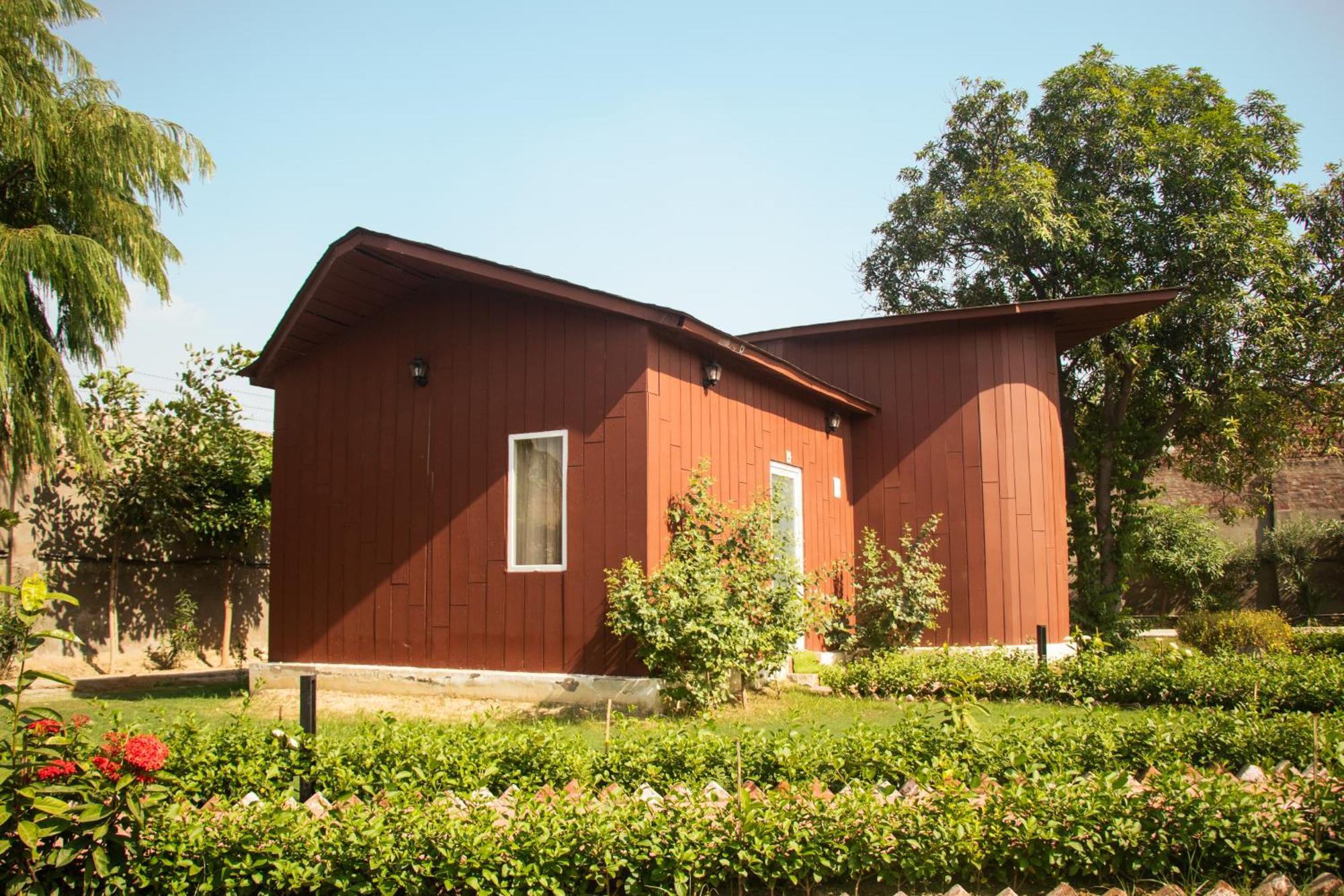 The Bageecha Bed & Breakfast Vrindāvan Exterior photo